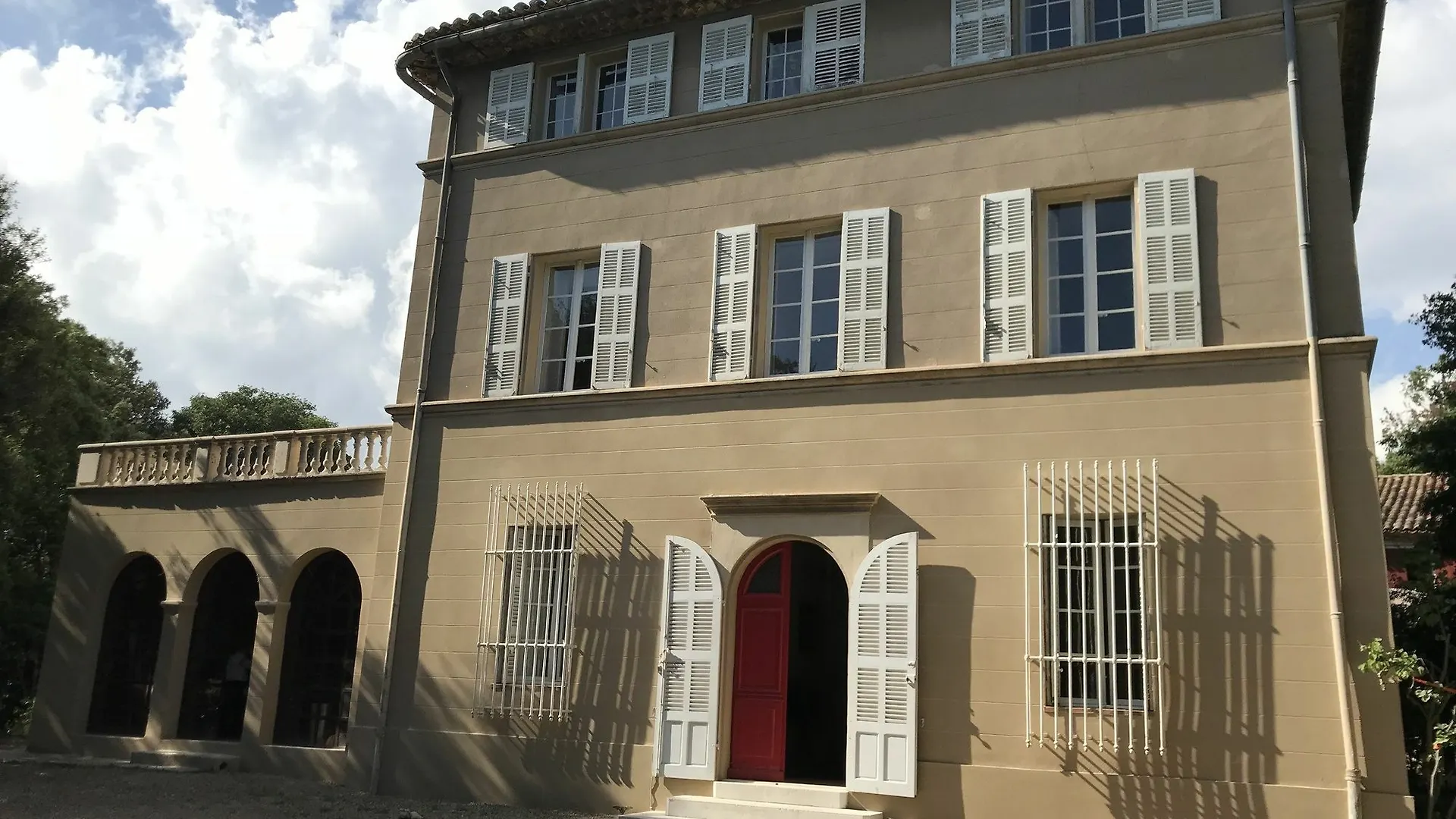 Chateau D'Eoures La Penne-sur-Huveaune